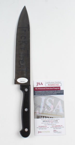 photo of signed knife with COA